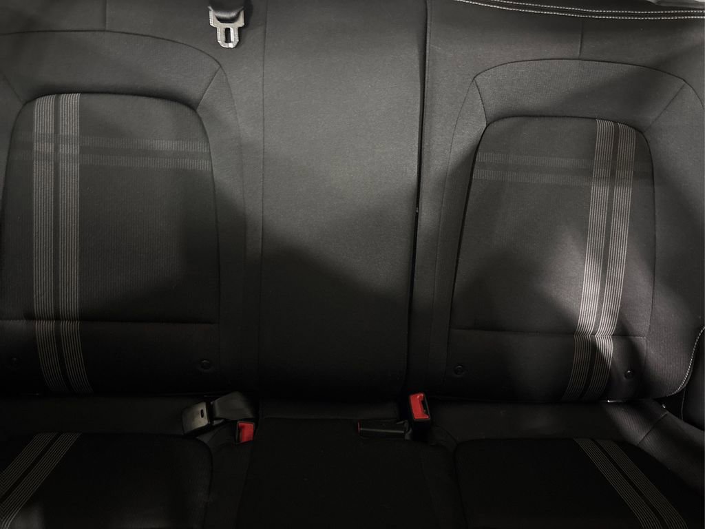 Used 2023 Hyundai Venue SEL w/ Cargo Package image 18