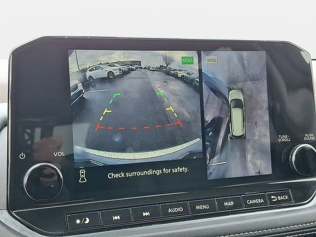 Used 2021 Nissan Rogue Platinum image 23