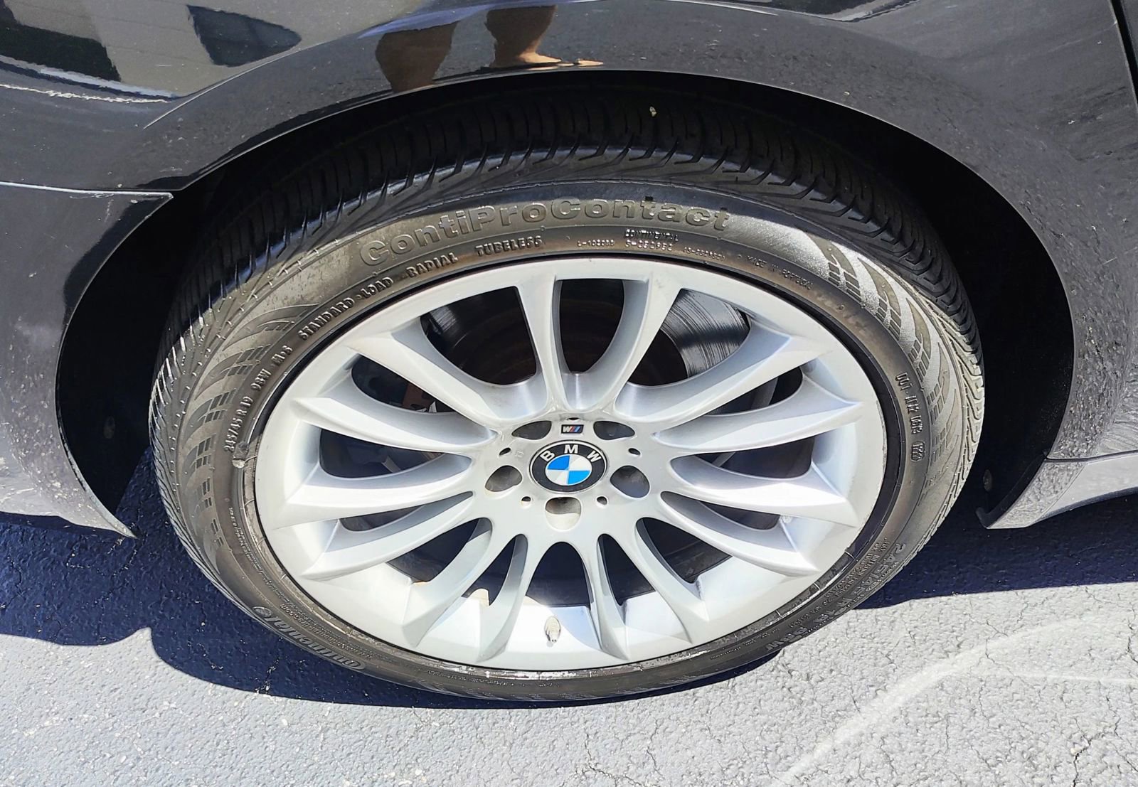 Used 2015 BMW 750Li xDrive AWD/4WD image 21