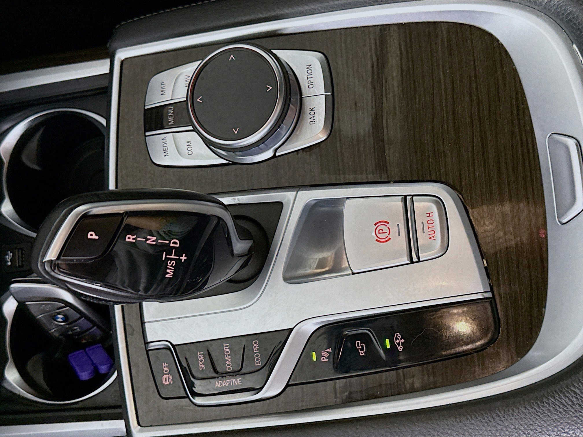 Used 2022 BMW 740i image 20