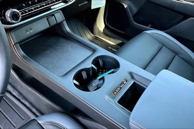 New 2025 Honda Prologue Touring image 8