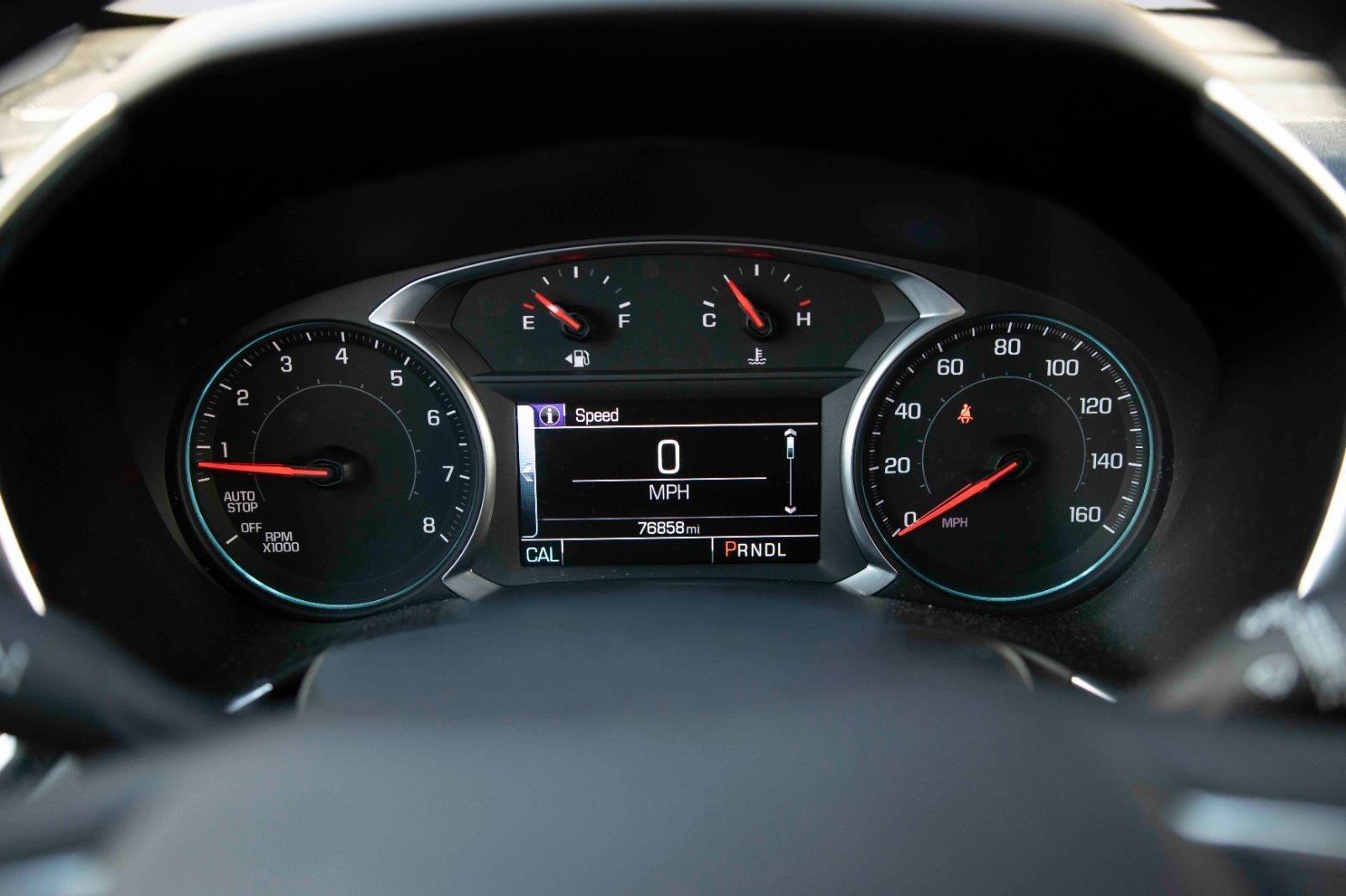 Used 2018 Chevrolet Equinox LT w/ Sun & Infotainment Package image 4