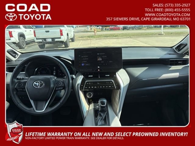 Certified 2024 Toyota Venza Limited image 14
