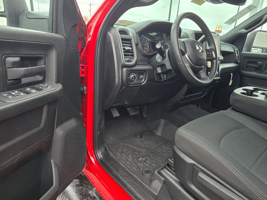 New 2026 RAM 2500 Tradesman AWD/4WD image 4