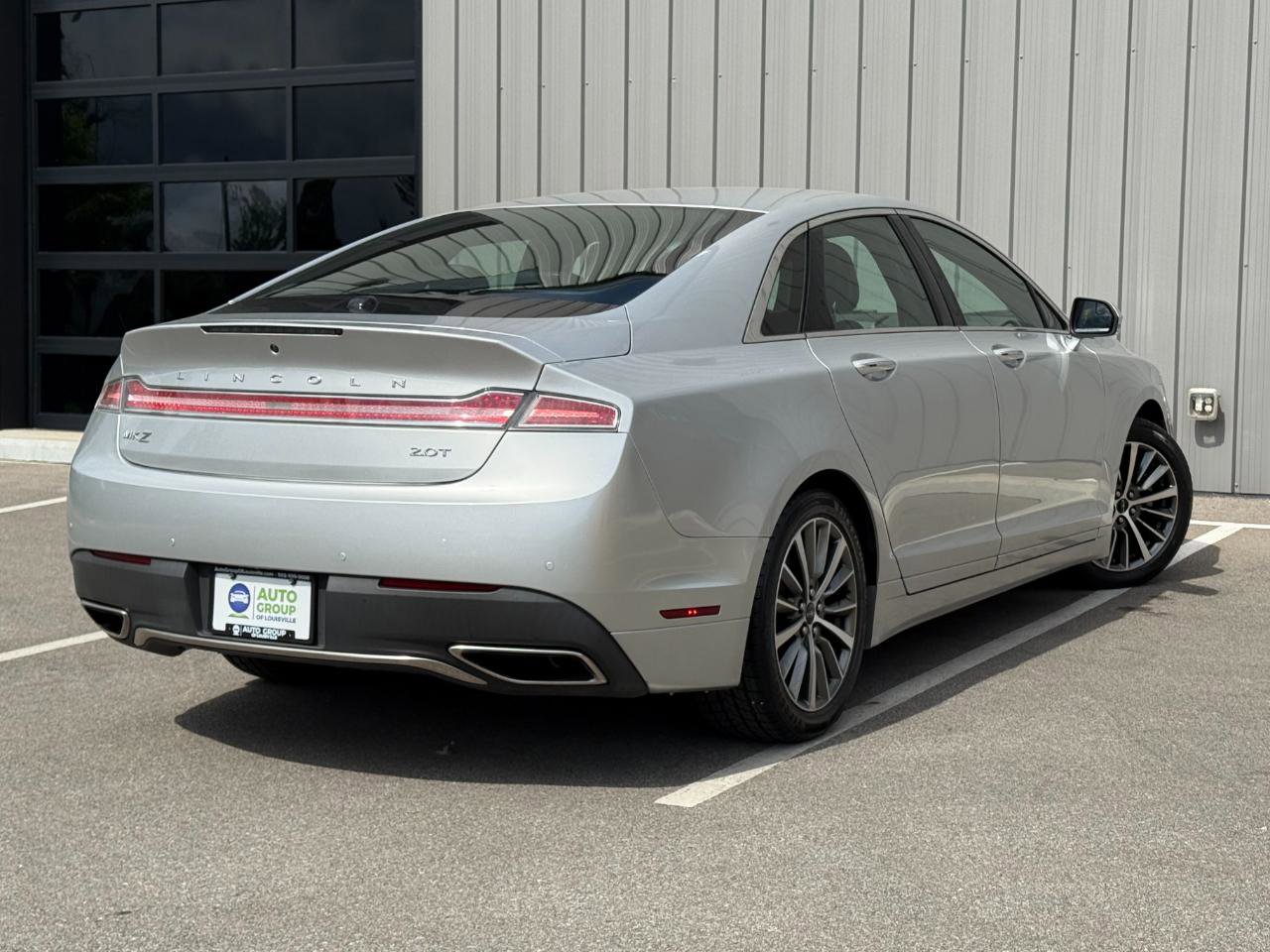 Used 2018 Lincoln MKZ Premiere FWD image 5