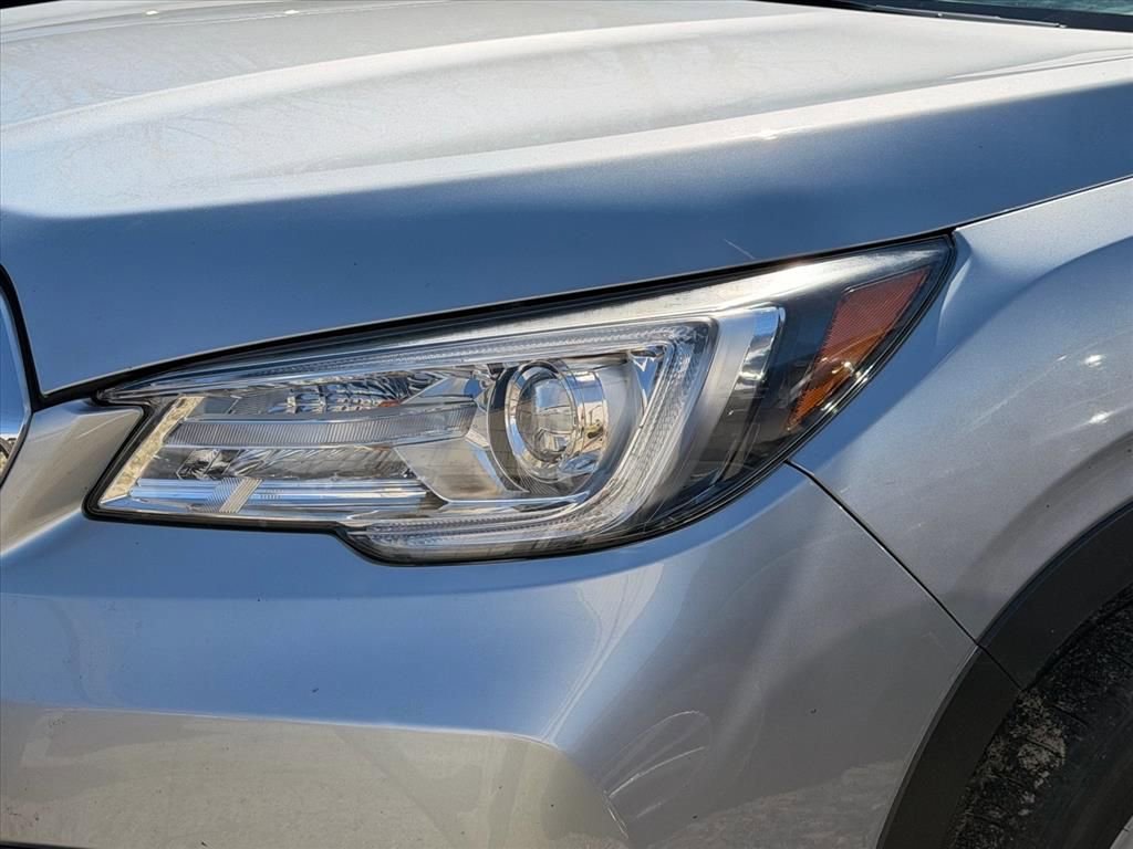 Used 2021 Subaru Ascent Premium image 4