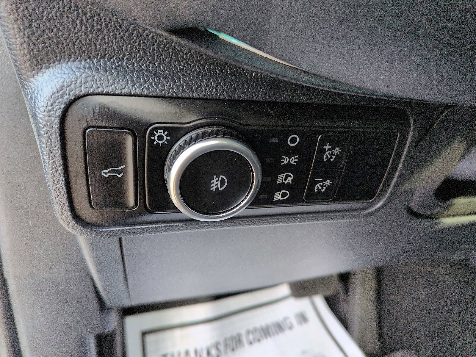 Used 2025 Ford Explorer ST image 19