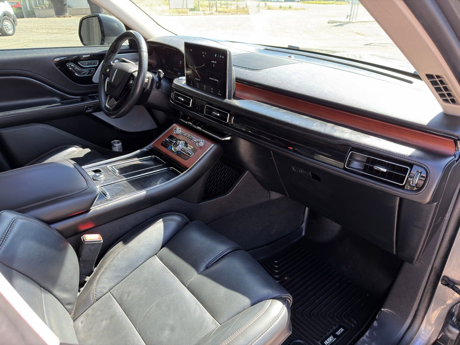 Used 2021 Lincoln Aviator Reserve w/ Equipment Group 210A AWD/4WD image 36