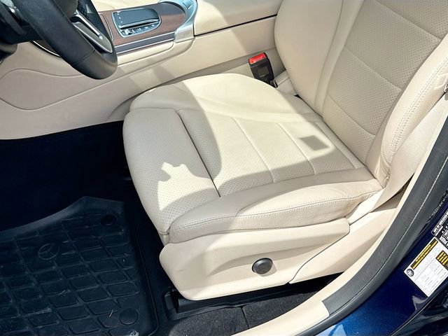 Used 2021 Mercedes-Benz GLC 300 4MATIC image 21