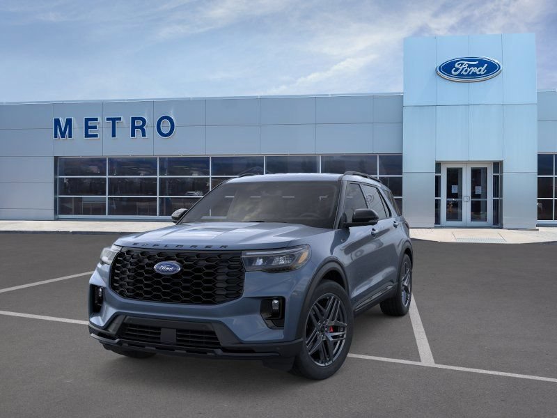 New 2026 Ford Explorer ST-Line w/ ST-Line Street Pack AWD/4WD image 3
