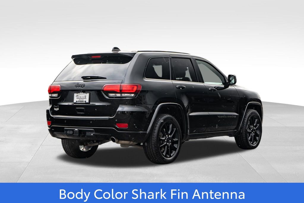 Used 2022 Jeep Grand Cherokee Laredo X image 7