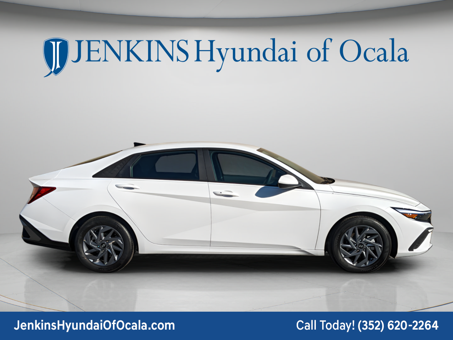 New 2026 Hyundai Elantra Sport FWD image 2