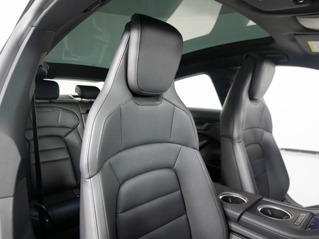 New 2026 Porsche Taycan AWD/4WD image 35