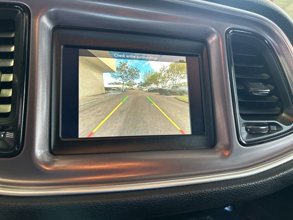 Used 2022 Dodge Challenger GT image 9