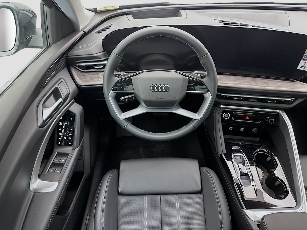 Used 2025 Audi Q5 Premium Plus AWD/4WD image 12