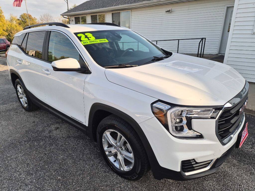 Used 2023 GMC Terrain SLE w/ Driver Convenience Package