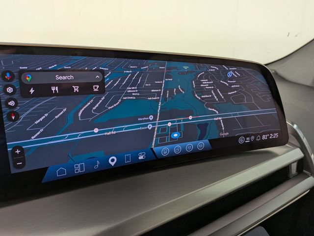 New 2027 Cadillac Vistiq Luxury w/ LPO, Floor Liner Package AWD/4WD image 6