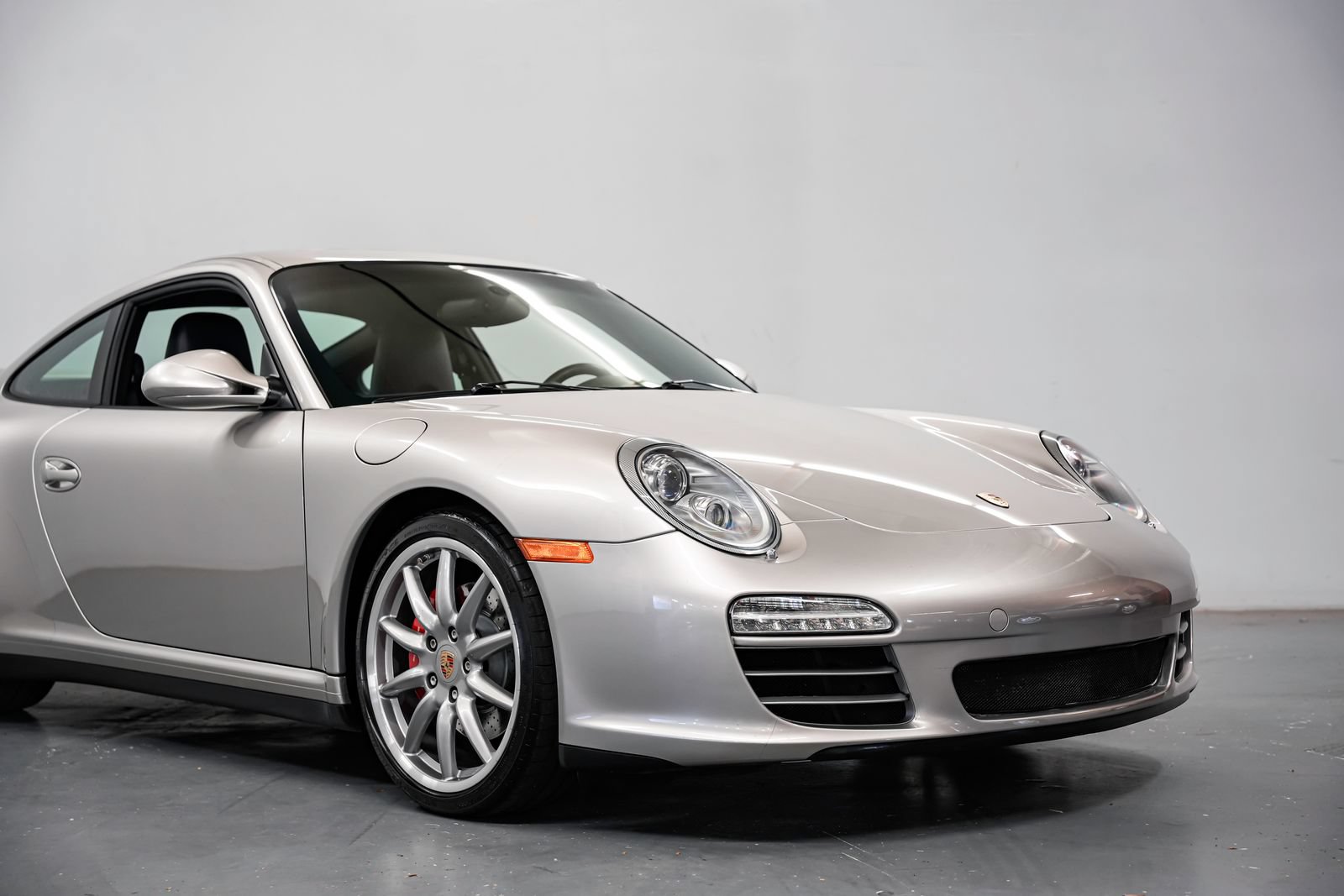 Used 2012 Porsche 911 Carrera 4S AWD/4WD image 36