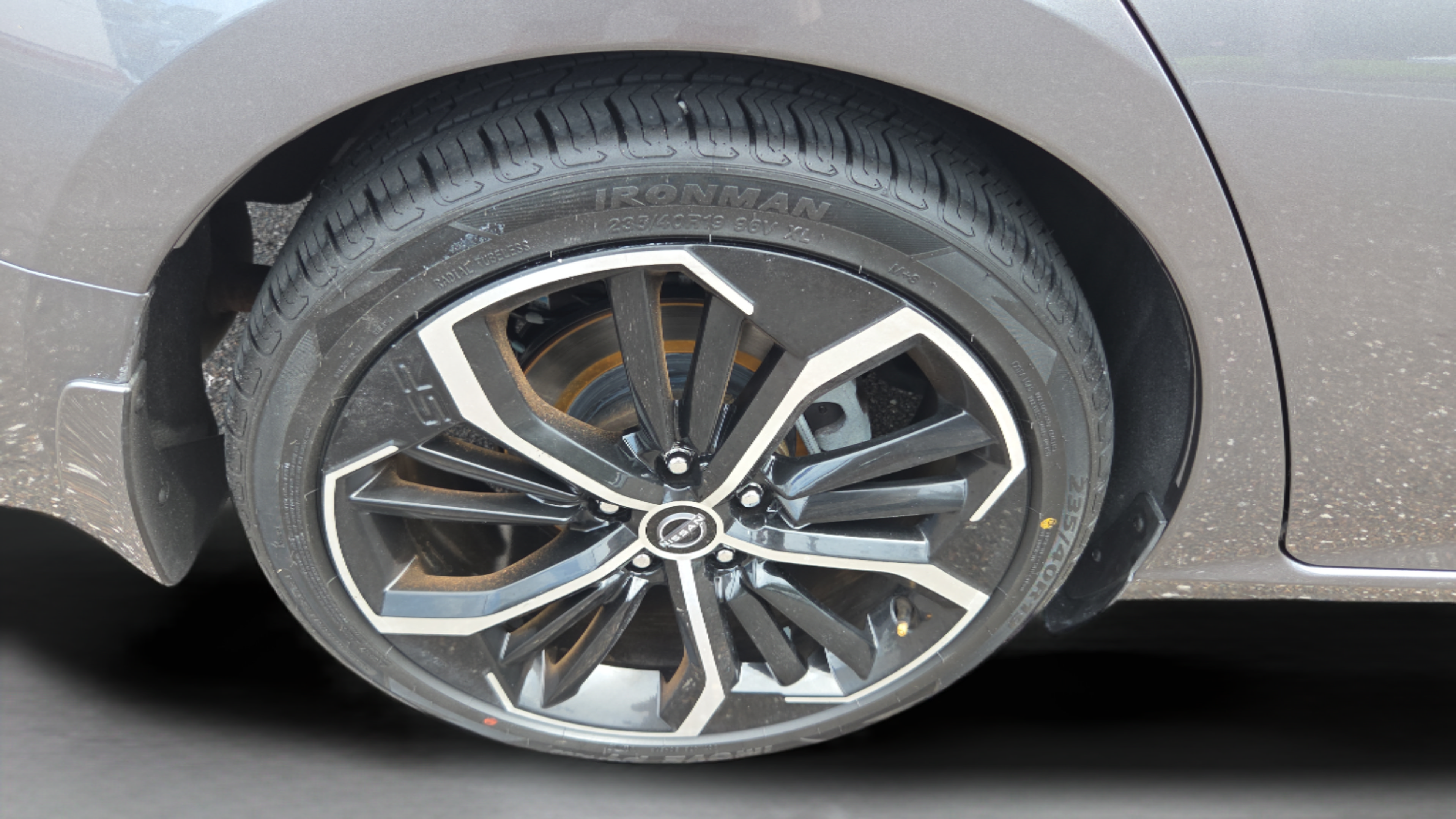 Used 2023 Nissan Altima 2.5 SR FWD image 33