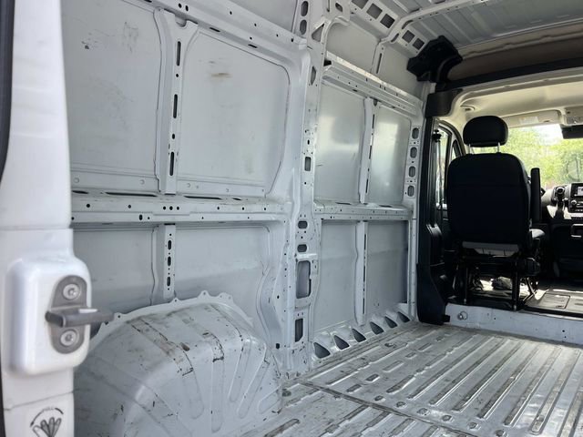 Used 2024 RAM ProMaster 2500 w/ Convenience Group FWD image 22