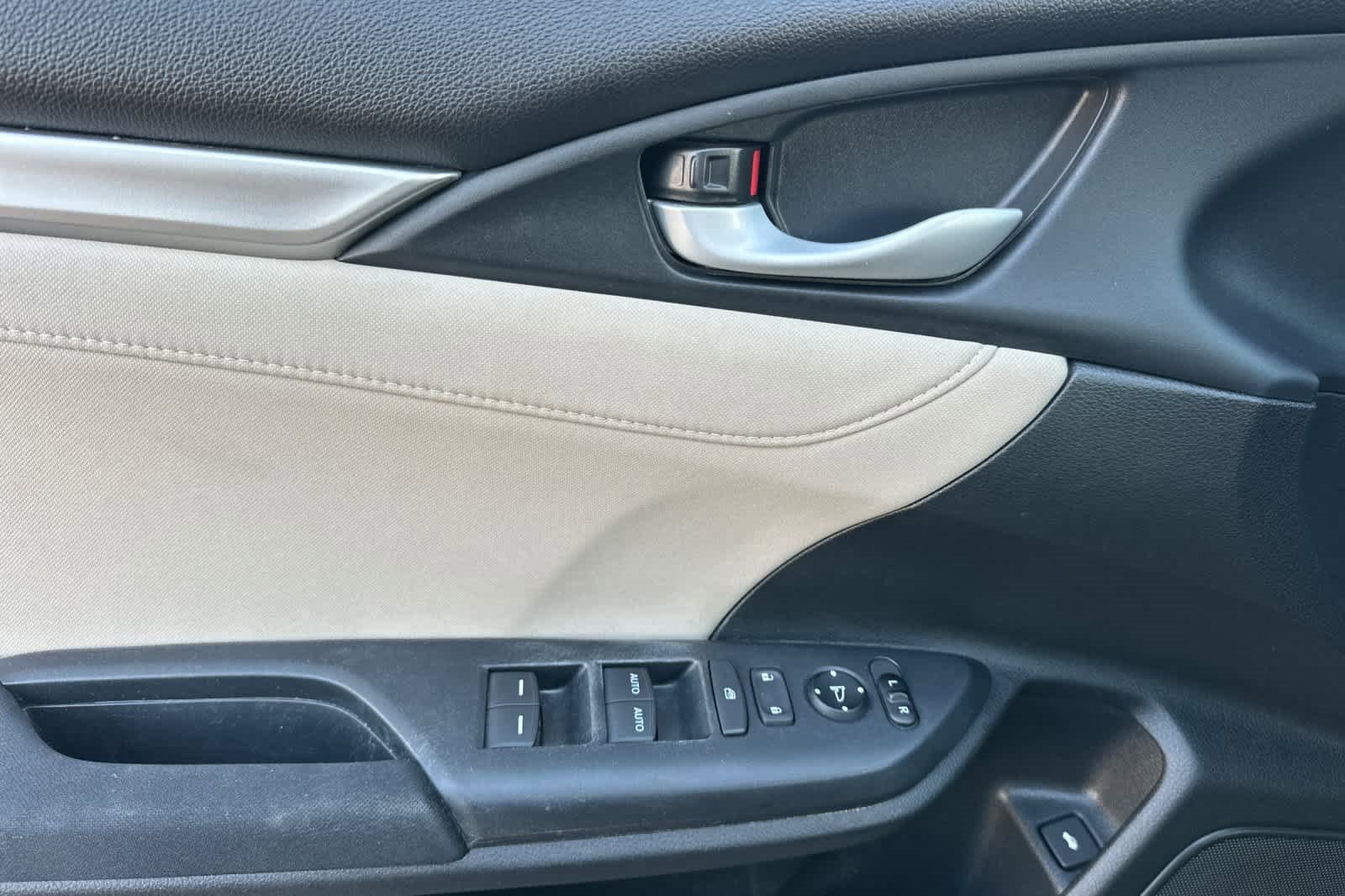 Used 2016 Honda Civic EX-T image 13