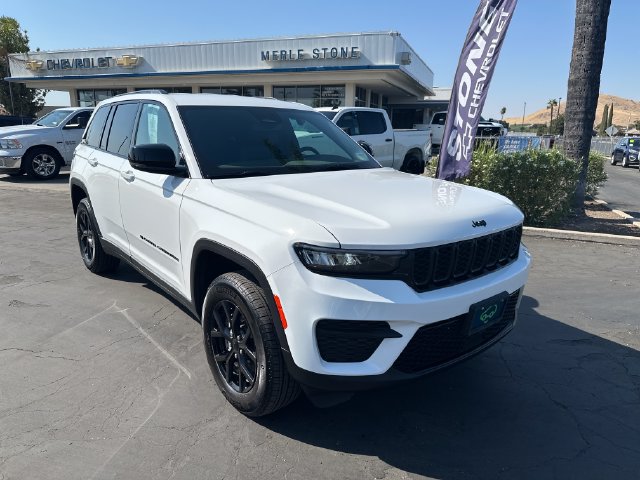 Used 2024 Jeep Grand Cherokee Altitude AWD/4WD 360° Tour