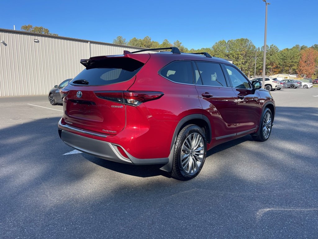 Used 2021 Toyota Highlander Platinum image 5