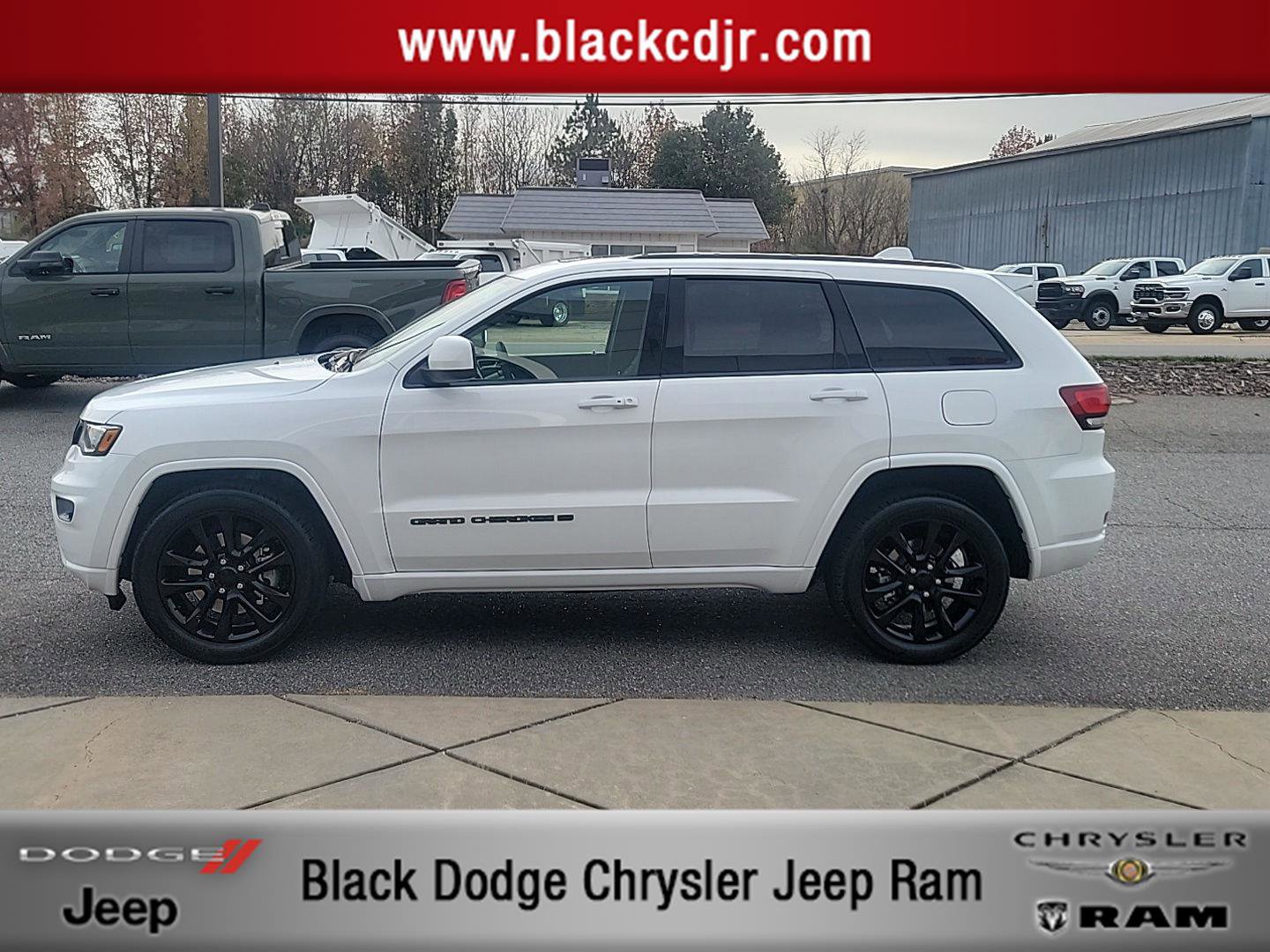 Used 2022 Jeep Grand Cherokee Laredo X