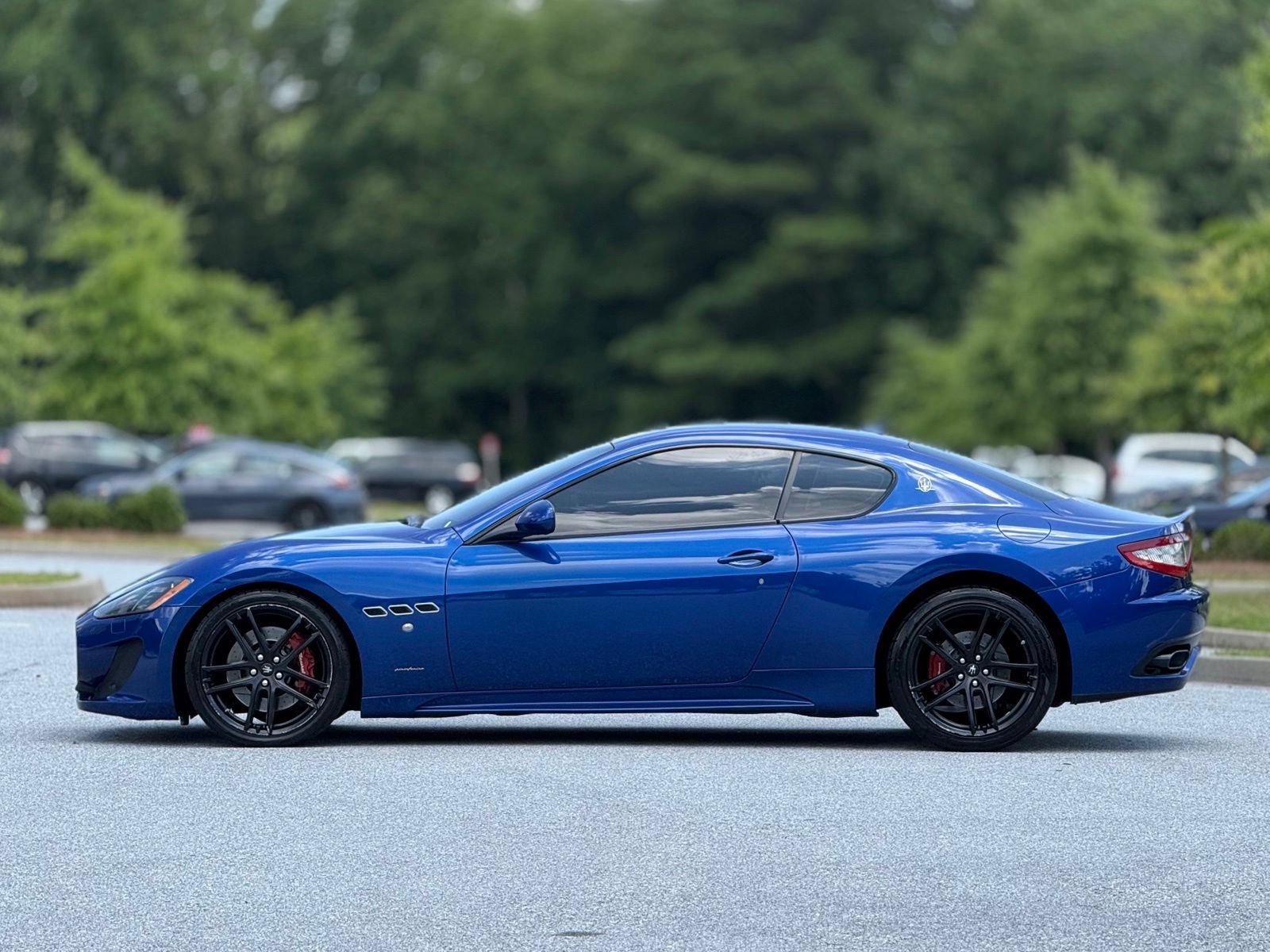 Used 2017 Maserati GranTurismo Sport RWD image 9