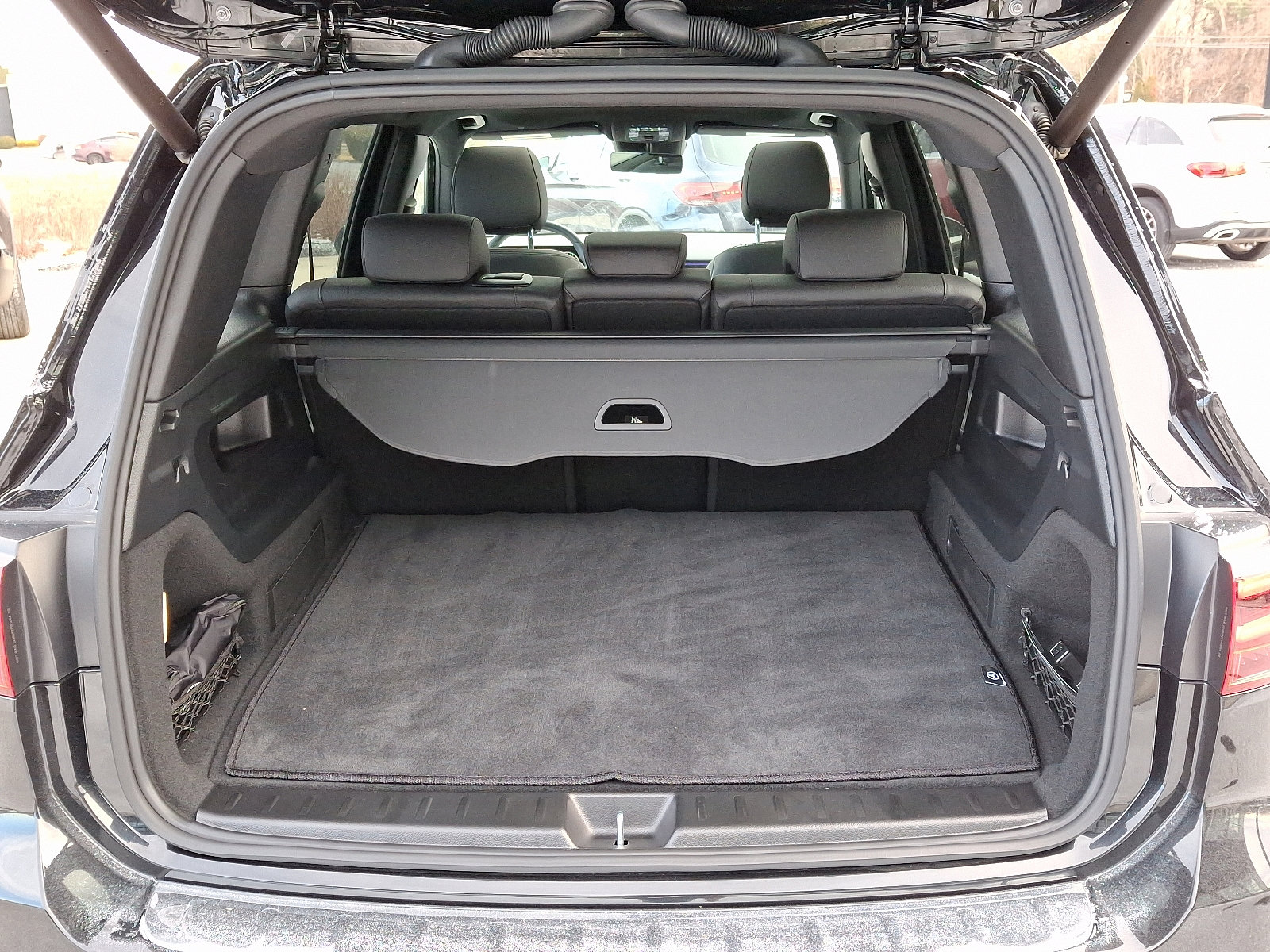 Certified 2024 Mercedes-Benz GLB 250 4MATIC image 29