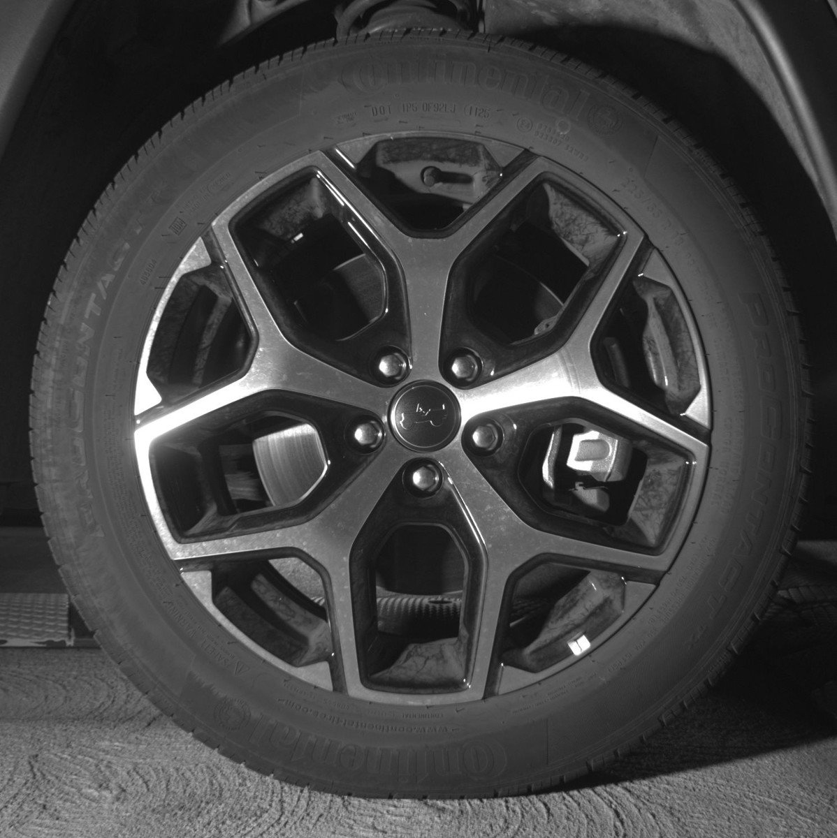 Used 2025 Jeep Compass Limited image 13