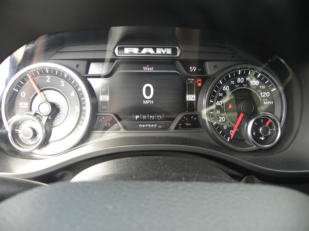Used 2022 RAM 1500 Laramie AWD/4WD image 13