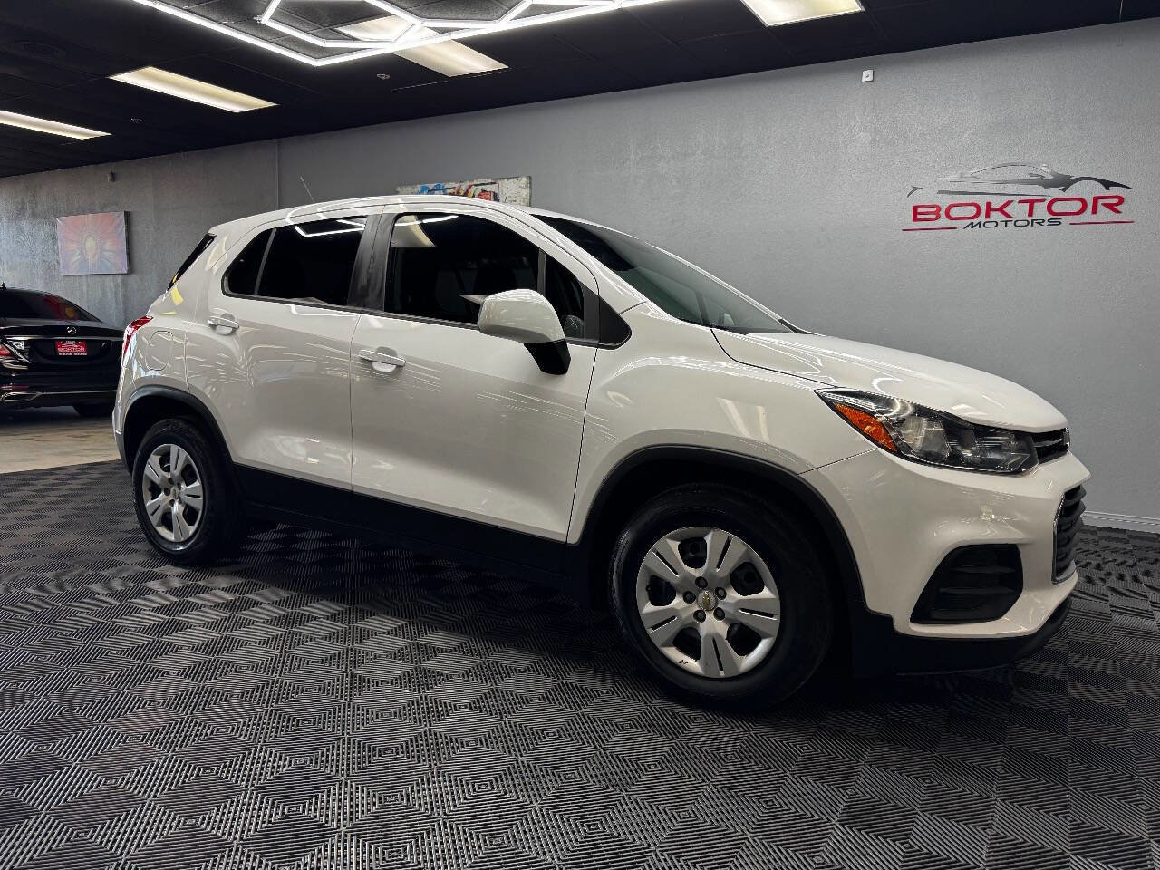 Used 2019 Chevrolet Trax LS w/ LPO, Cargo Package