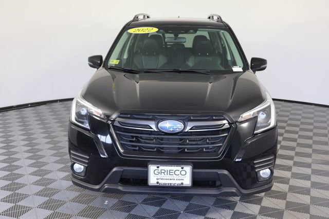 Used 2022 Subaru Forester Limited AWD/4WD image 3
