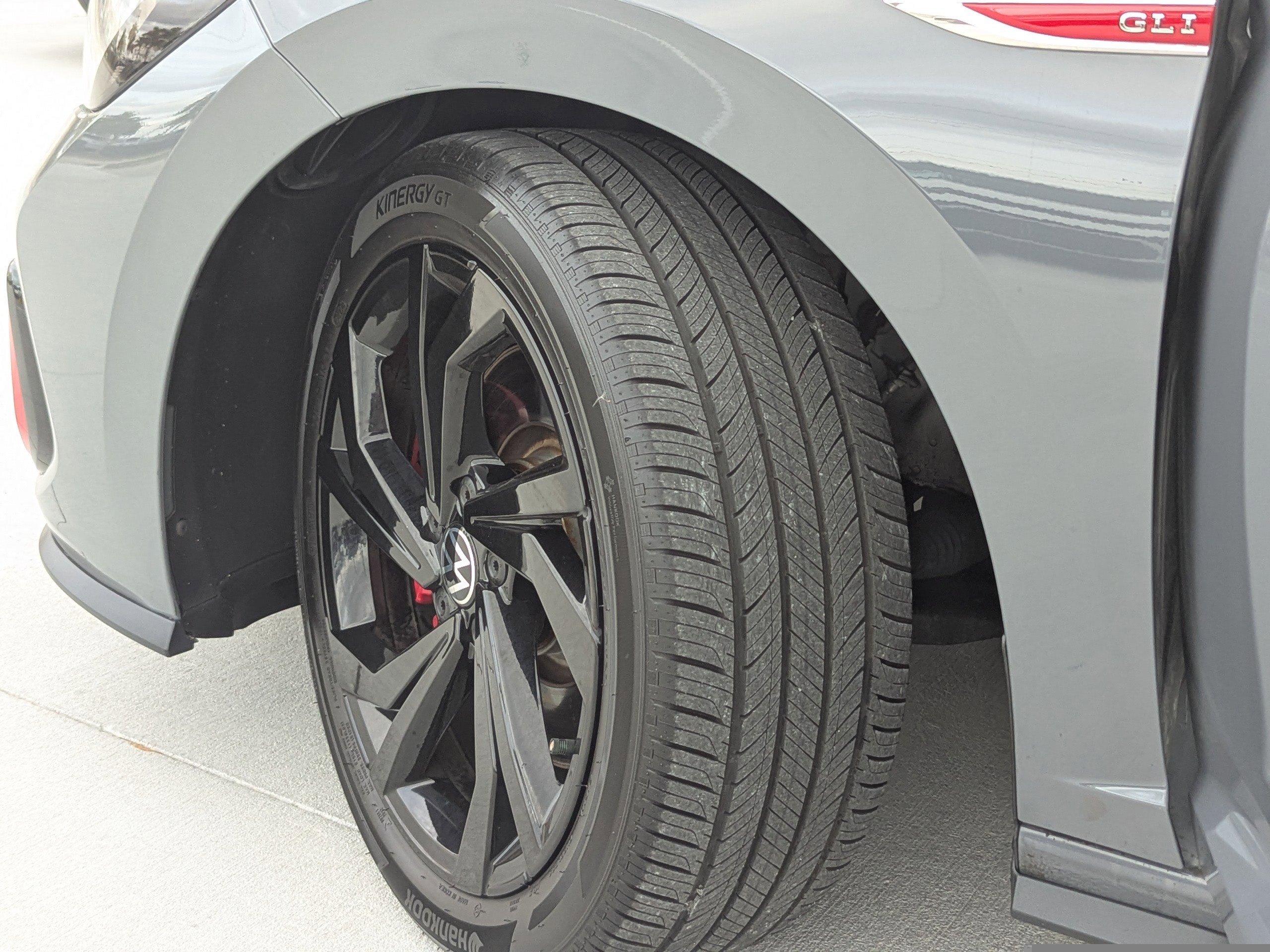 Used 2024 Volkswagen Jetta GLI Autobahn w/ GLI Black Package image 33