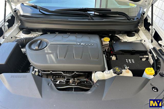 Used 2021 Jeep Cherokee Latitude Lux FWD image 24