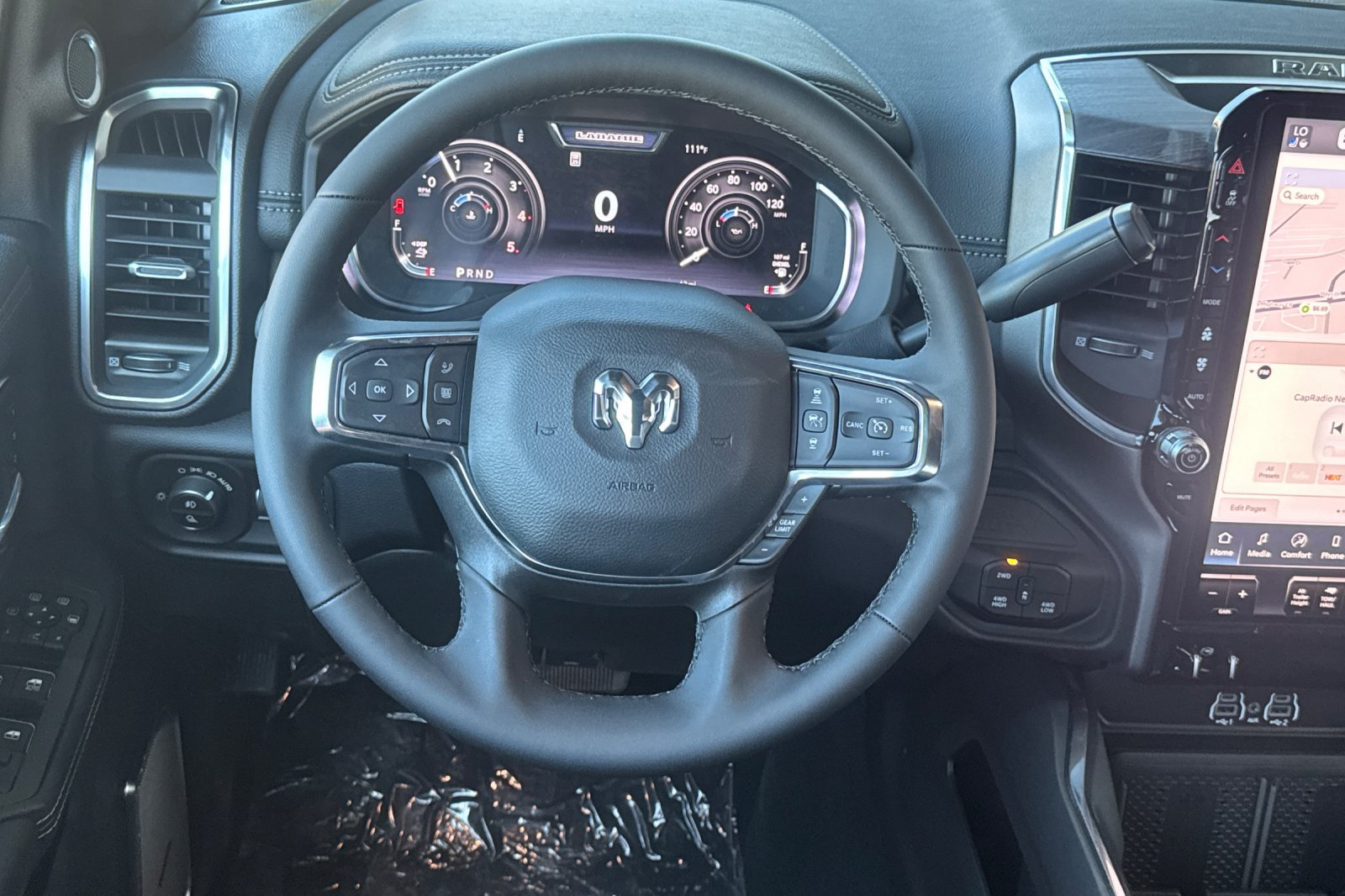 New 2026 RAM 3500 Laramie AWD/4WD image 13