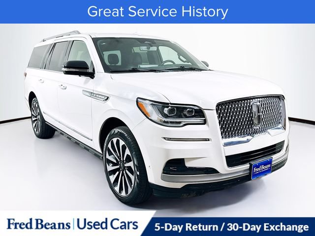 Used 2023 Lincoln Navigator L Reserve AWD/4WD image 1