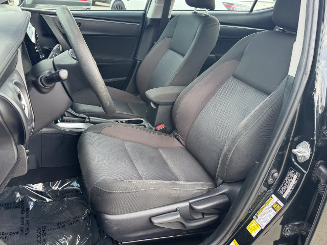 Used 2019 Toyota Corolla LE FWD image 13