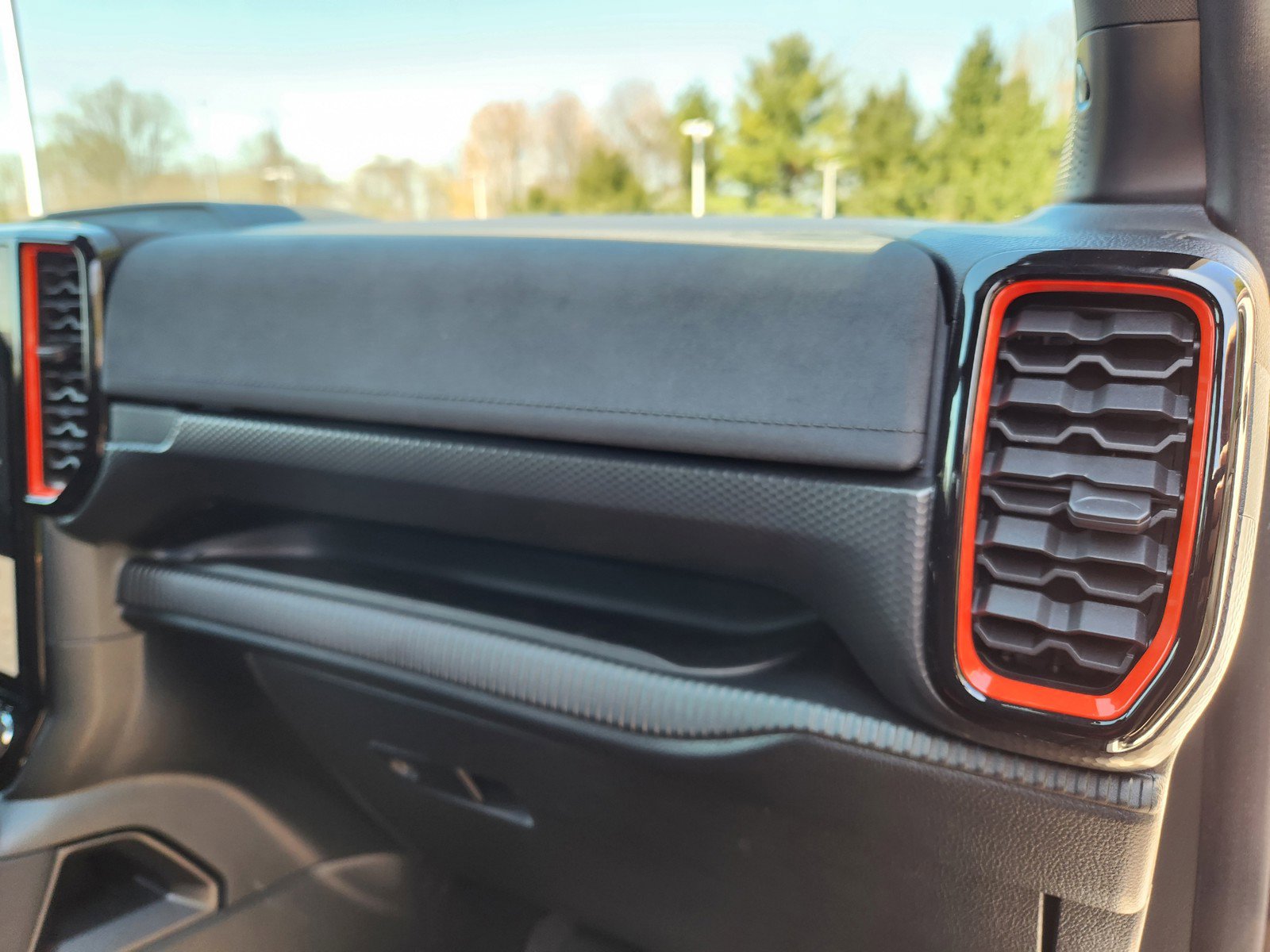 Used 2025 Ford Ranger Raptor image 17