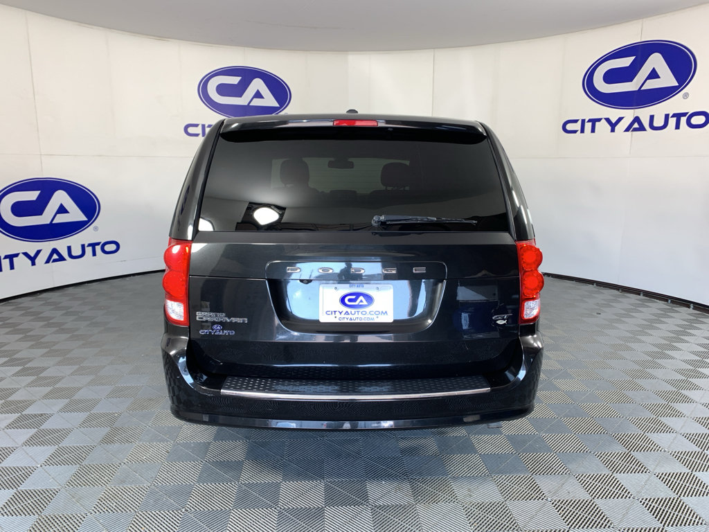 Used 2020 Dodge Grand Caravan GT FWD image 4