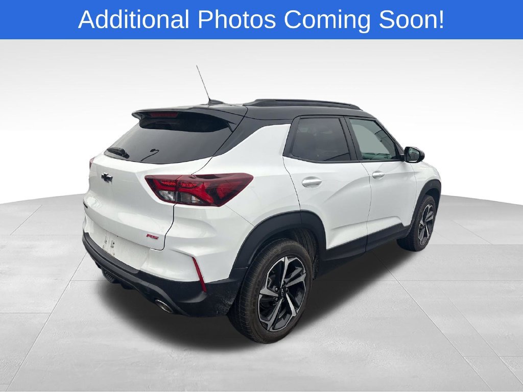Used 2023 Chevrolet TrailBlazer RS w/ Sun and Liftgate Package AWD/4WD image 6