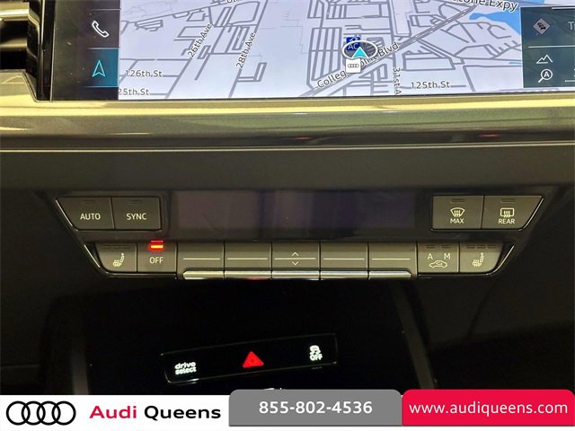 Used 2025 Audi Q4 e-tron Premium Plus w/ Premium Plus image 17
