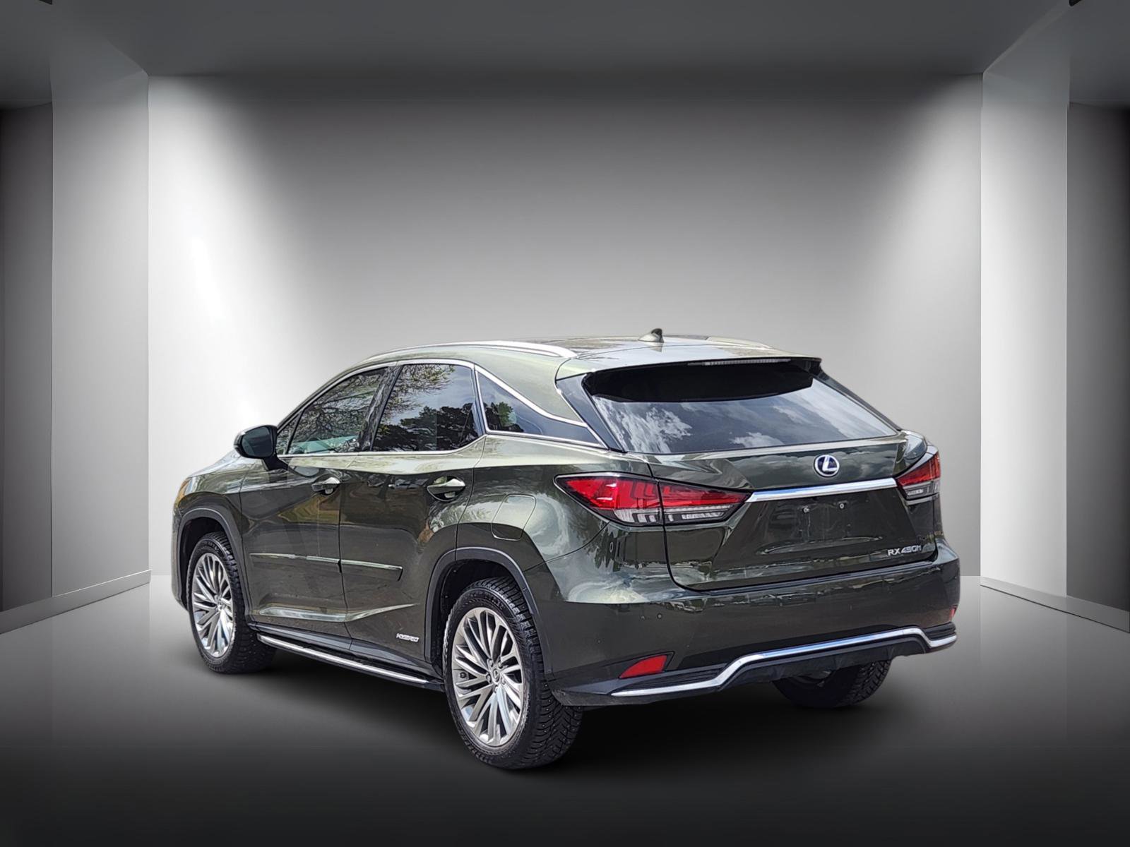 Used 2020 Lexus RX 450h AWD w/ Luxury Package image 3