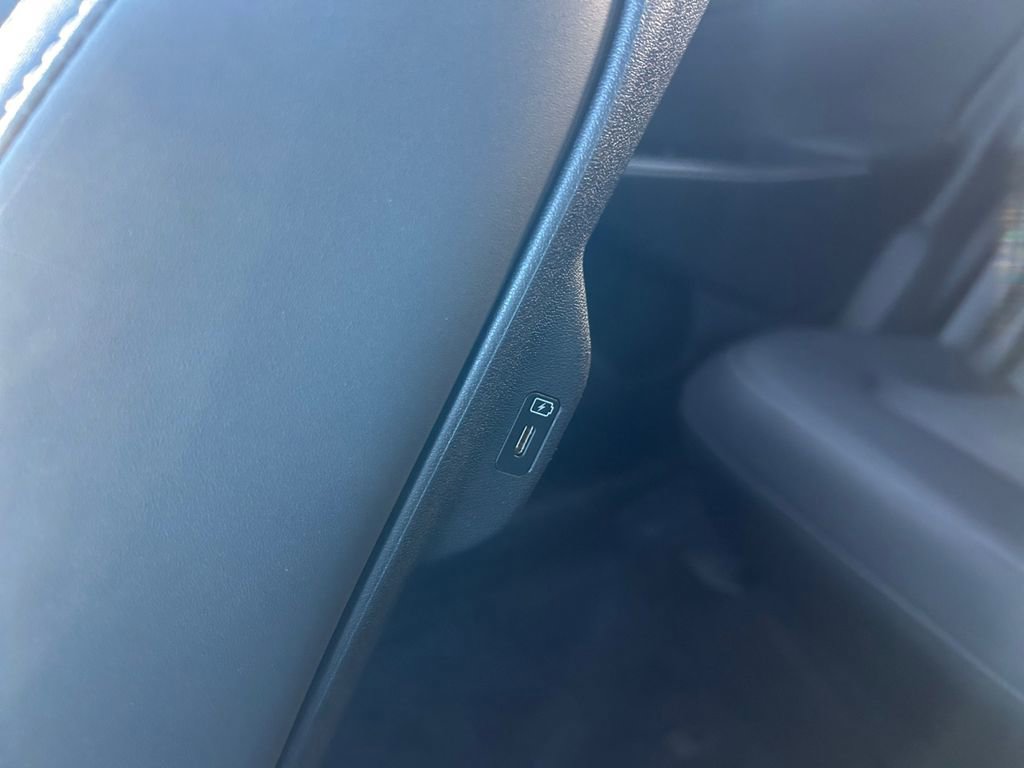 Used 2024 Kia EV6 Light AWD/4WD image 35