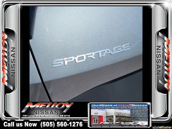 Used 2023 Kia Sportage LX image 7