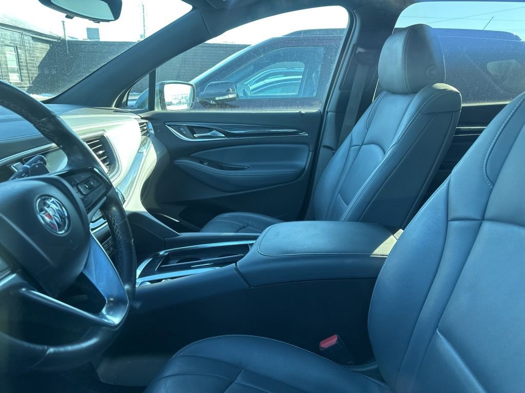 Used 2022 Buick Enclave Premium w/ Surround and Sites Package image 5