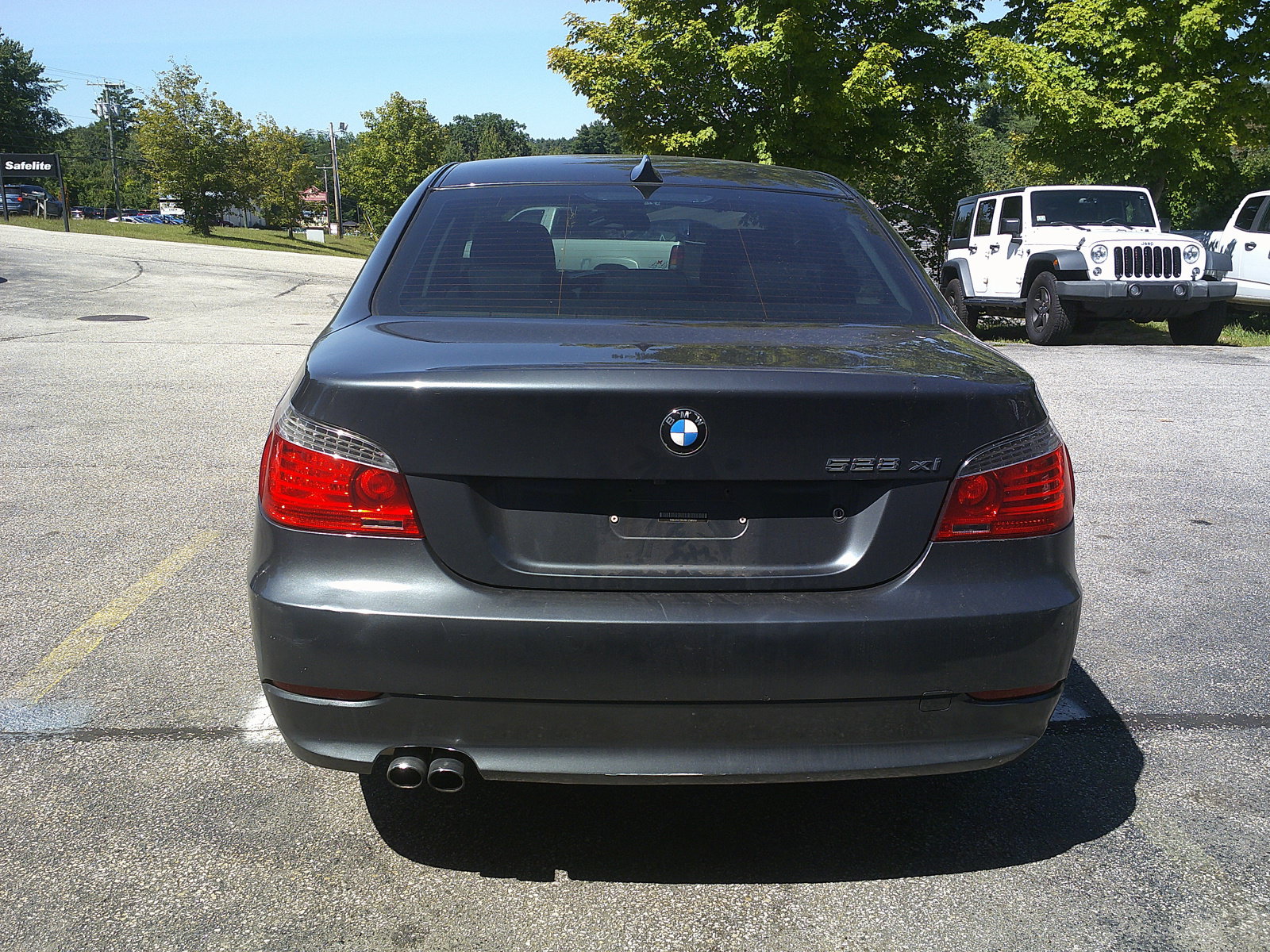 Used 2008 BMW 528xi Sedan AWD/4WD image 6