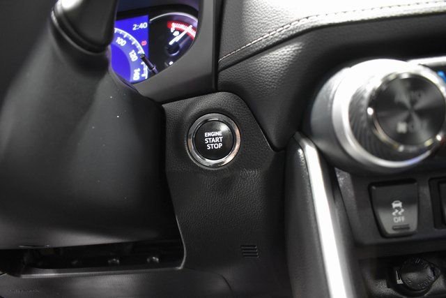 Used 2023 Toyota RAV4 XLE Premium image 26