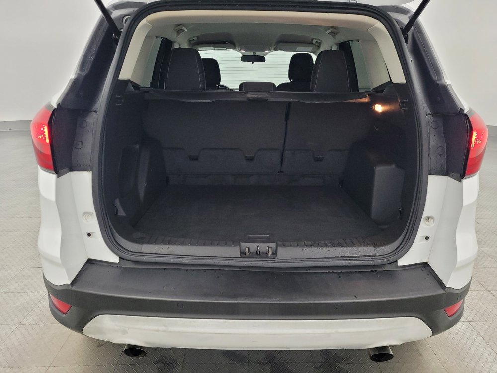 Used 2019 Ford Escape SE FWD image 29